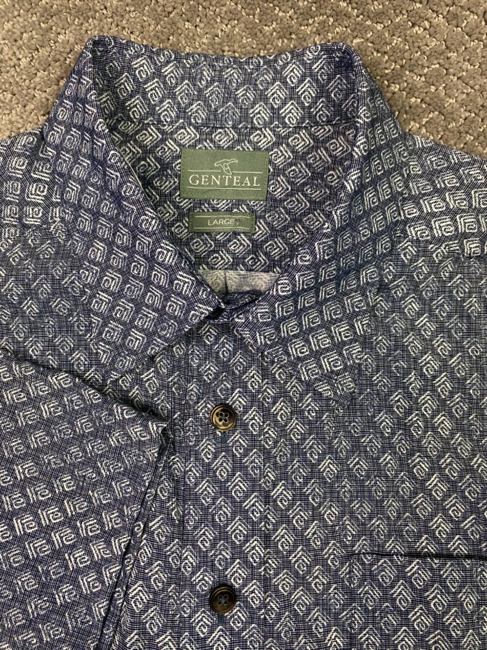 GenTeal Shirt Mens Large Blue Geometric Short Sleeve Sport Performance Button Up